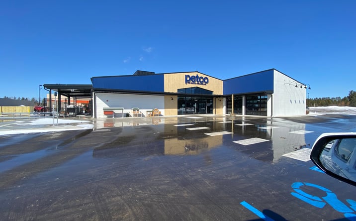 Pictures of Retail property located at 3860 S Mackinaw Trail, Cadillac, MI 49601 for sales - image #1
