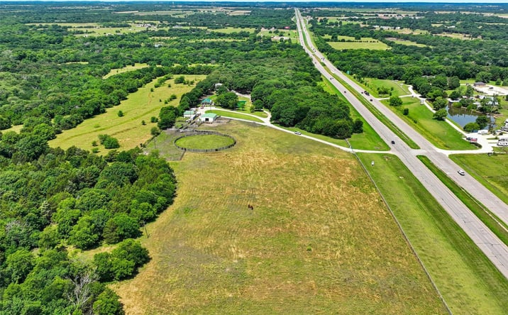 Pictures of Land, Multifamily property located at 27809 W US Hwy 82, Sherman, TX 75092 for sales - image #1