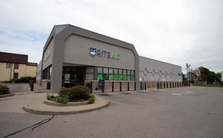 Pictures of Retail property located at 476 William St, Buffalo, NY 14206 for sales - image #1