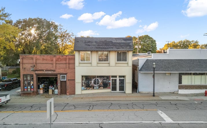 Pictures of Mixed Use, Retail property located at 102 S Main Street, Hebron, IN 46341 for sales - image #1