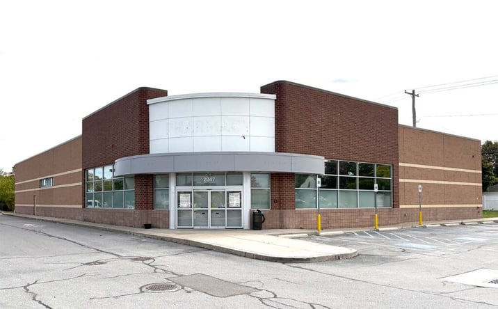 Pictures of Retail property located at 2047 Sheridan Dr, Buffalo, NY 14223 for sales - image #1
