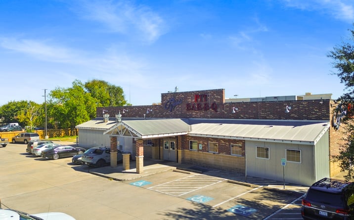 Pictures of Retail property located at 5320 Hollister St, Houston, TX 77040 for sales - image #1