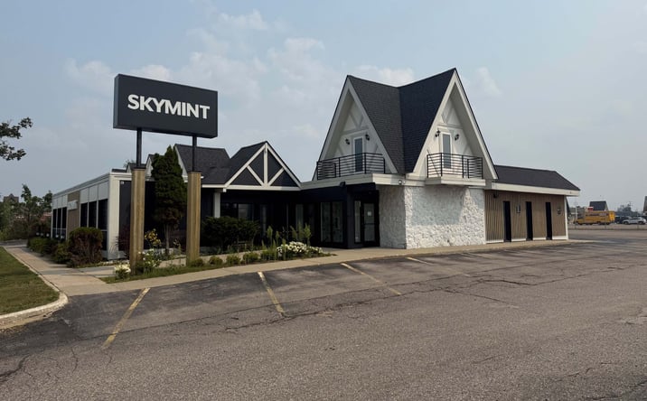 Pictures of Retail property located at 737 W Main St, Gaylord, MI 49735 for sales - image #1