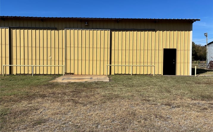 Pictures of Office, Retail property located at 12031 Oktaha Rd, Oktaha, OK 74450 for sales - image #1