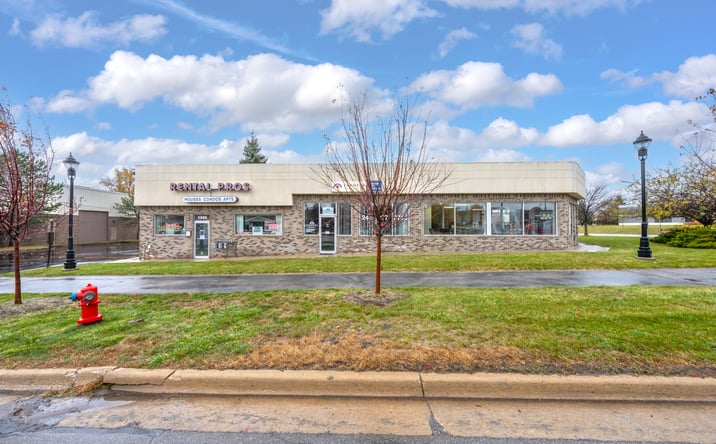 Pictures of Office, Mixed Use, Retail property located at 1989 N Opdyke Road, Auburn Hills, MI 48326 for sales - image #1