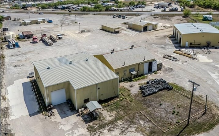 Pictures of Industrial property located at 255 LOOP 517, Carrizo Springs, TX 78834 for sales - image #1