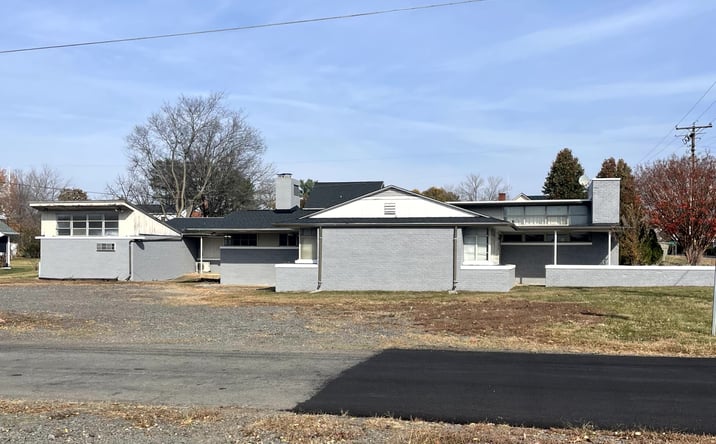 Pictures of Office, Retail property located at 101 W Marshall St, Remington, VA 22734 for sales - image #1