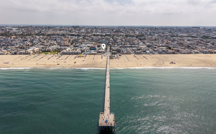 Pictures of Business for Sale, Mixed Use, Retail property located at 31 Pier Ave, Hermosa Beach, CA 90254 for sales - image #1