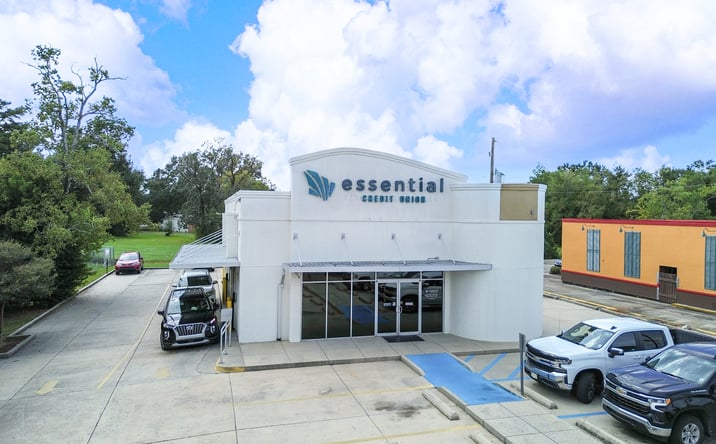 Pictures of Office, Retail property located at 1051 N Airline Hwy, Gonzales, LA 70737 for sales - image #1