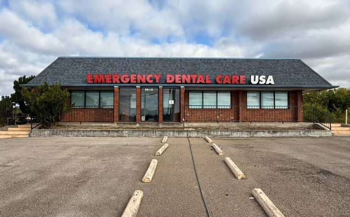 Pictures of Office, Retail property located at 13247 East Fwy, Houston, TX 77015 for sales - image #1