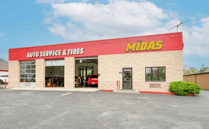 Pictures of Retail property located at 4730 National Rd E, Richmond, IN 47374 for sales - image #1