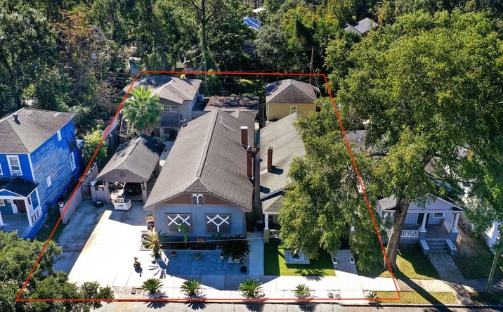 Pictures of Multifamily property located at 913-917 W 38th St, Savannah, GA 31415 for sales - image #1