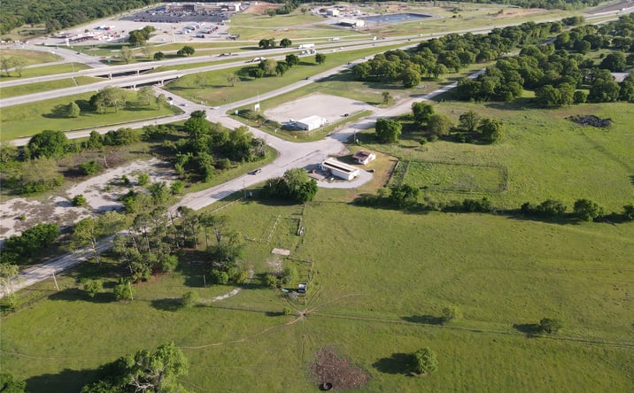 Pictures of Land property located at 00 Highway 77, Thackerville, OK 73459 for sales - image #1