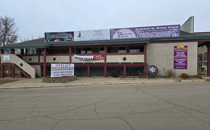 Pictures of Office property located at 514 Summit Avenue, Detroit Lakes, MN 56501 for sales - image #1