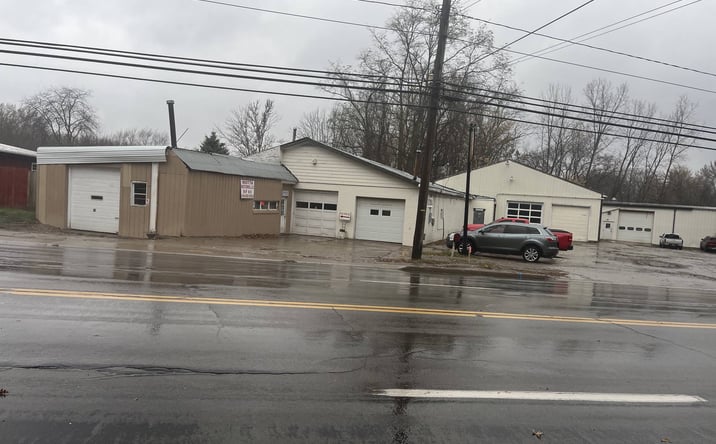 Pictures of Business for Sale, Mixed Use, Office property located at 3949 N Ridge Rd E, Ashtabula, OH 44004 for sales - image #1