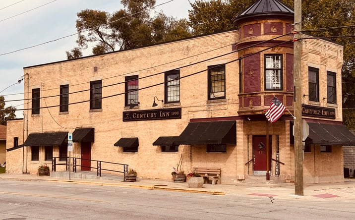 Pictures of Multifamily, Retail property located at 125 N Main St, Burlington, IL 60109 for sales - image #1