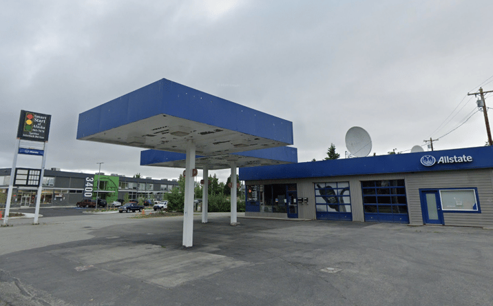 Pictures of Land, Mixed Use, Office, Retail property located at 3304 Spenard Rd, Anchorage, AK 99503 for sales - image #1