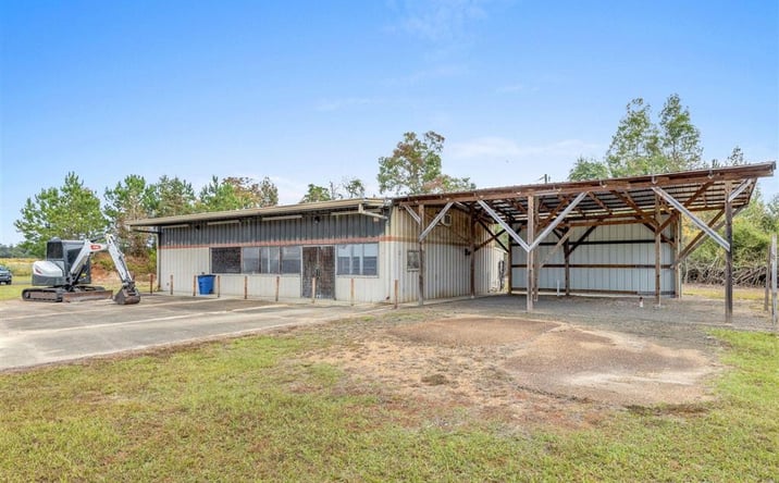 Pictures of Special Purpose property located at 7513 Hwy 171 Highway, DeRidder, LA 70634 for sales - image #1