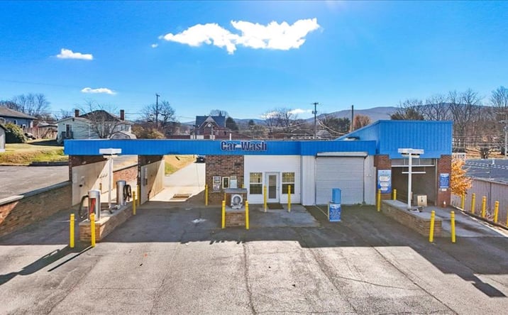 Pictures of Land property located at 425 E Main Street, Wytheville, VA 24382 for sales - image #1