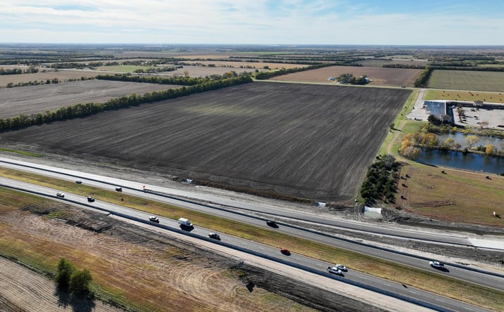 Pictures of Land property located at 4000 S. Kansas Rd., Newton, KS 67114 for sales - image #1