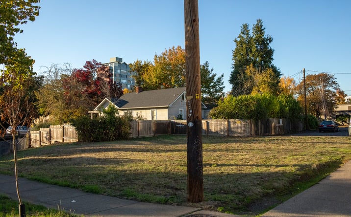 Pictures of Land property located at West 15th Avenue & Olive Alley, Eugene, OR 97401 for sales - image #1