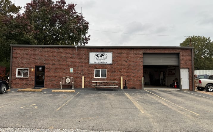 Pictures of Industrial property located at 434 Nesbit Rd, Hernando, MS 38651 for sales - image #1
