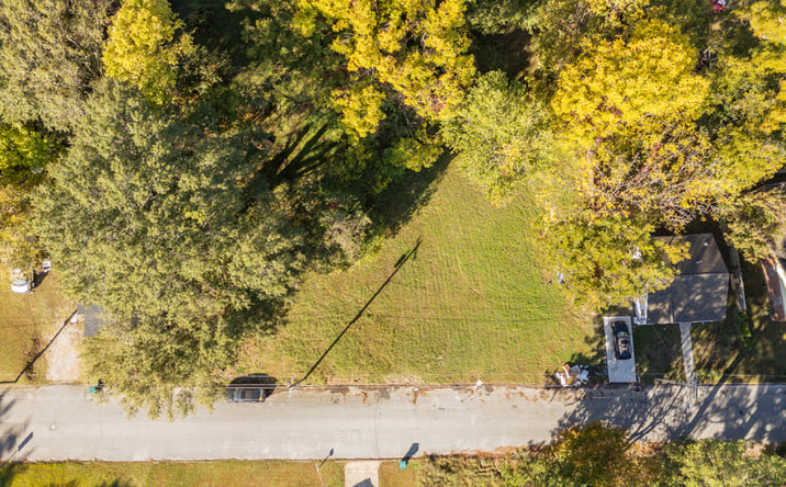 Pictures of Land property located at 327 S Lindsey St, Jackson, TN 38301 for sales - image #1