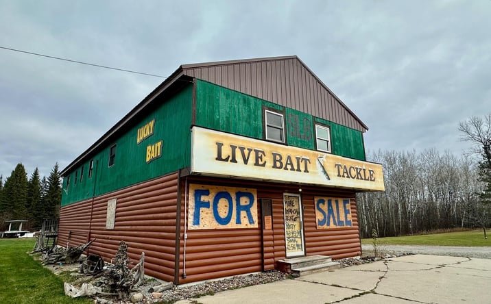Pictures of Land property located at 1222 Main Street E, Baudette, MN 56623 for sales - image #1