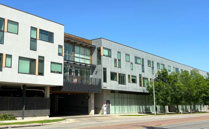 Pictures of Office property located at 2002 E 7th St Suite A & B, Austin, TX 78702 for sales - image #1