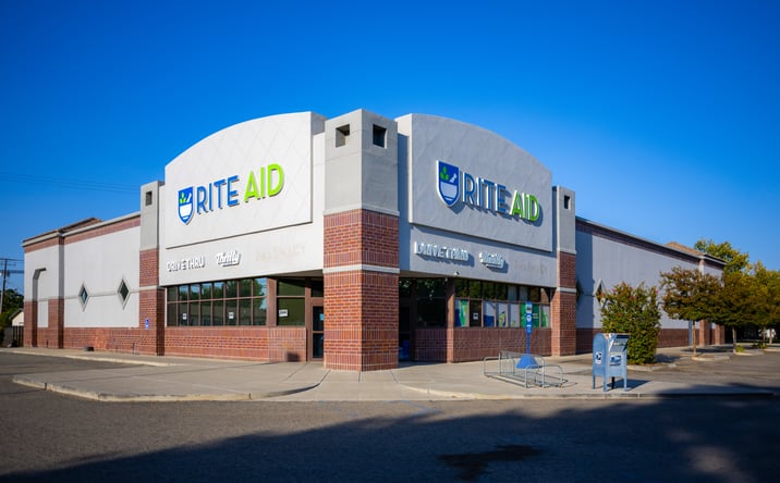 Pictures of Retail property located at 1500 Whitley Ave, Corcoran, CA 93212 for sales - image #1