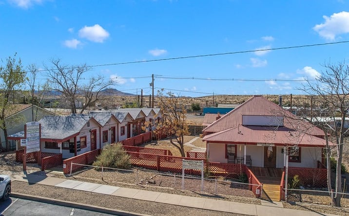 Pictures of Office, Retail, Mixed Use property located at 616 & 620 E Beale St, Kingman, AZ 86401 for sales - image #1