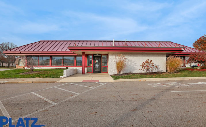 Pictures of Retail property located at 154 Boardman-Canfield Rd, Boardman, OH 44512 for sales - image #1