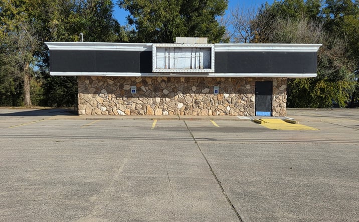Pictures of Retail property located at 2829 W California Ave, Oklahoma City, OK 73107 for sales - image #1
