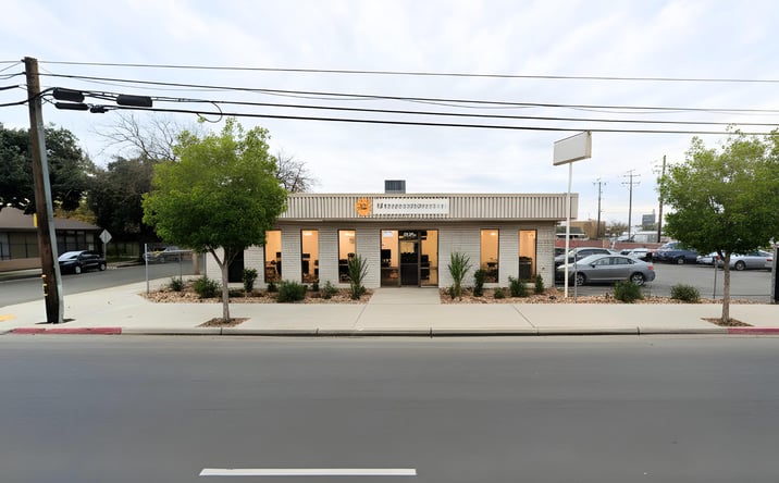 Pictures of Office property located at 925 N Abby St, Fresno, CA 93701 for sales - image #1