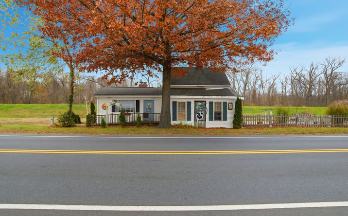 Pictures of Office, Retail property located at 148 River St, West Springfield, MA 01089 for sales - image #1