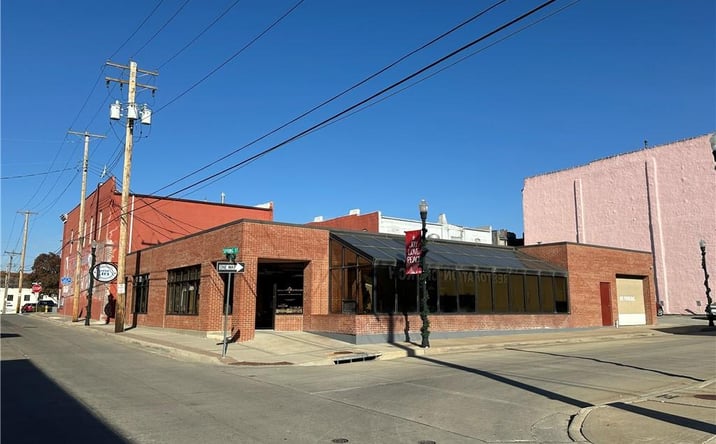 Pictures of Office property located at 118 Spring Street, Excelsior Springs, MO 64024 for sales - image #1