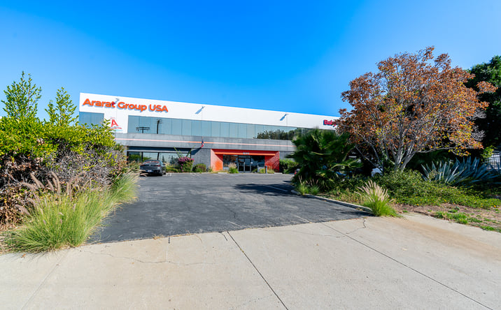 Pictures of Industrial property located at 9142 Independence Ave, Los Angeles, CA 91311 for sales - image #1