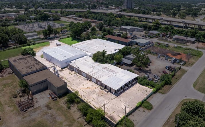 Pictures of Industrial property located at 30 SE 17th St, Oklahoma City, OK 73109 for sales - image #1