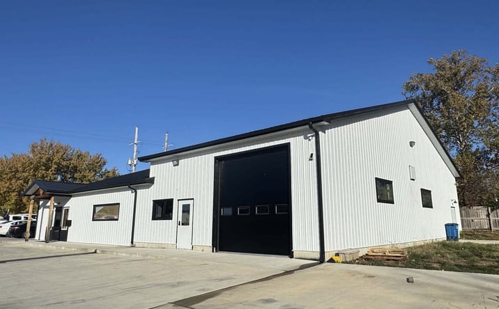 Pictures of Industrial property located at 6813 Sobbie Rd, Pleasant Valley, MO 64068 for sales - image #1