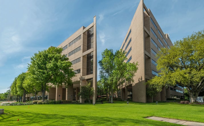 Pictures of Office property located at 3663 N Sam Houston Pkwy E, Houston, TX 77032 for sales - image #1
