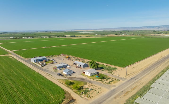 image of property at 19527 RD 10 6 NW Quincy WA 98848