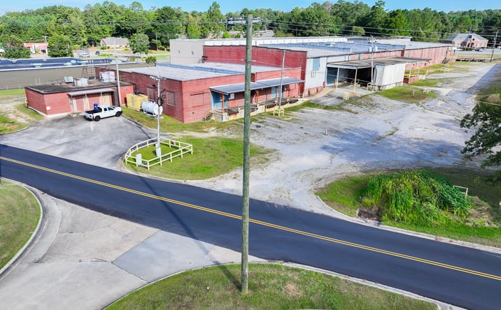 Pictures of Industrial property located at 870 Russell Road, Alexander City, AL 35010 for sales - image #1