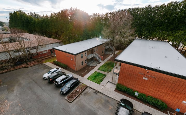 Pictures of Multifamily property located at 2213 SE 66th Ave, Portland, OR 97215 for sales - image #1