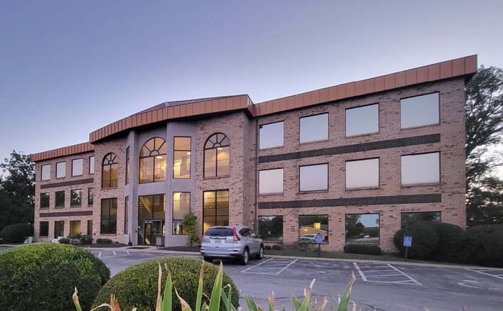 Pictures of Office property located at 1000 Edgewater Point Dr, Lake Saint Louis, MO 63367 for sales - image #1