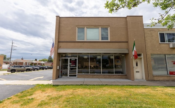 Pictures of Mixed Use property located at 8905 W Cermak Road, North Riverside, IL 60546 for sales - image #1