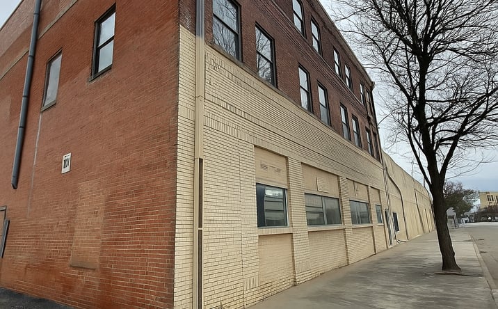Pictures of Industrial property located at 101, 105, 109, 115, 117 S Fillmore, Amarillo, TX 79101 for sales - image #1