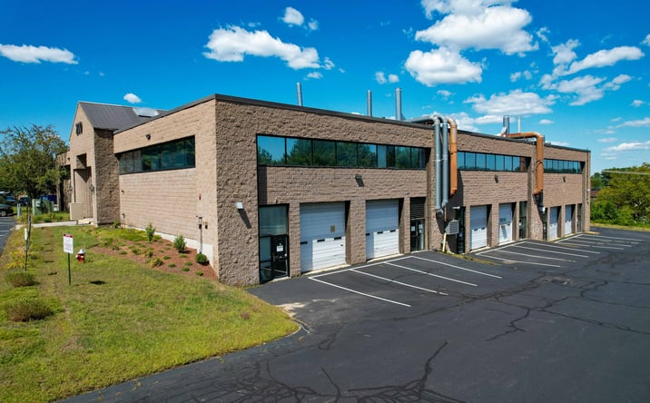 Pictures of Office, Industrial property located at 200 Turnpike Rd, Chelmsford, MA 01824 for sales - image #1