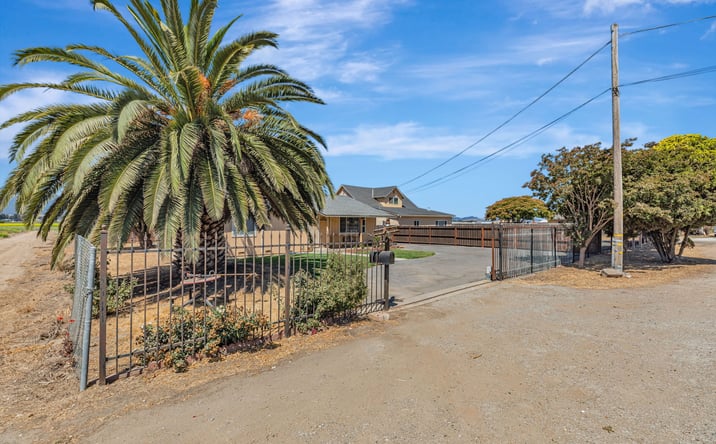 Pictures of Industrial, Land, Mixed Use, Multifamily property located at 2718 Ferguson Rd, Gilroy, CA 95020 for sales - image #1