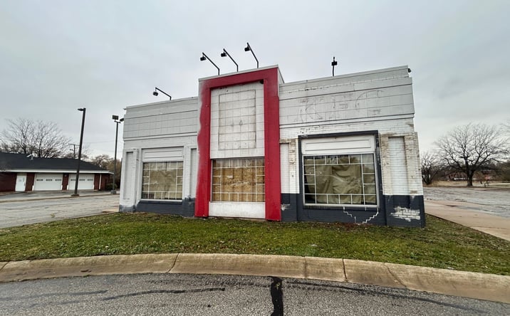 Pictures of Retail property located at 900-924 Broadway, Gary, IN 46402 for sales - image #1