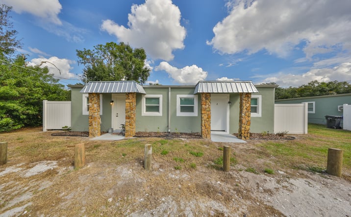 Pictures of Multifamily property located at 11708 Balm Riverview Rd, Riverview, FL 33569 for sales - image #1